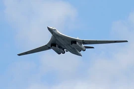 Sức mạnh máy bay ném bom chiến lược Tu-160M nâng cấp của Nga