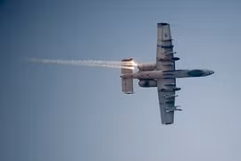 Cường kích A-10 Mỹ bất ngờ tấn công dữ dội Quân đội Syria