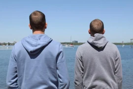 Cặp anh em thất nghiệp trở thành triệu phú nhờ memecoin