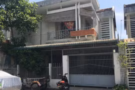 Ba cựu lãnh đạo ở Khánh Hòa không trả nhà công vụ là những ai?