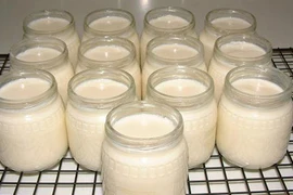 6 bước làm sữa chua ngon cực đơn giản tại nhà