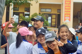 Đã đi từ thiện hơn 3 tỷ, Phan Anh sẽ làm gì tiếp theo?