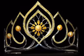 Tận mục vương miện ngọc trai của Hoa khôi Doanh nhân