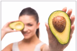 Bật mí những công thức giảm cân đơn giản với quả bơ 