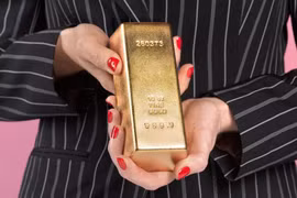 Giá vàng hôm nay 23/1: Vàng tăng sát 62 triệu đồng/lượng