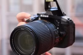 Mua máy ảnh DSLR loại nào tốt với giá dưới 10 triệu?