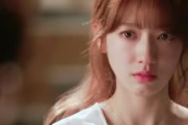 Vừa dúi vào tay mẹ đẻ 200 ngàn để về quê chồng đã liếc xéo “thóc đâu mà đãi gà rừng”