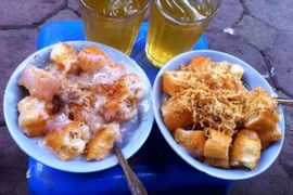 Vòng quanh phố cổ nếm thử loạt món ngon khó cưỡng của Hà thành