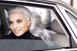 Bí quyết sở hữu nhan sắc không tuổi của các cựu siêu mẫu thế giới