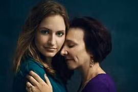 Dũng cảm cắt vú ngừa ung thư (1)