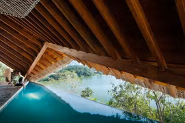 Độc giả báo Mỹ khen nức nở “túp lều” Việt Nam