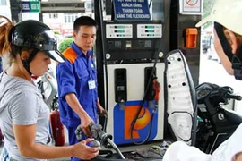 Những nước có giá xăng rẻ hơn Việt Nam