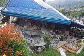 Cảnh tan hoang sau động đất 6,5 độ Richter ở Philippines