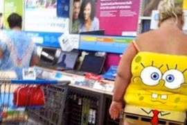 Khó tin những mẫu thời trang gây sốc này có thể xuất hiện ngoài phố