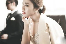 Một lần xót thương vợ sếp, tôi phát hiện bí mật động trời 