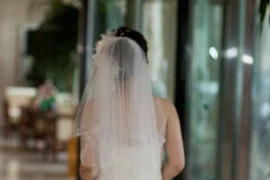 Nước mắt muộn màng của thiếu nữ lấy chồng ở tuổi 17