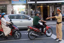 Bí thư Nguyễn Xuân Anh chỉ đạo CSGT Đà Nẵng tổng lực ra đường