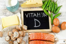 Cho bé ăn những thực phẩm này để xương luôn chắc khỏe