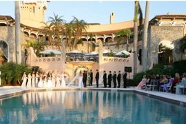 Tận mục khu nghỉ dưỡng sang trọng của tỷ phú Donald Trump