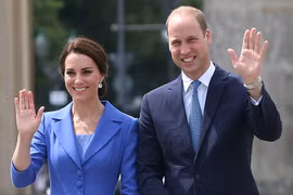 Những lần diện đồ đôi tình tứ của Kate và Hoàng tử William