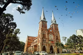 Người giàu TP HCM tăng "khủng" nhất châu Á 