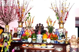 Chuyên gia tiết lộ 3 ngày dọn bàn thờ đón Tết tốt nhất trong năm