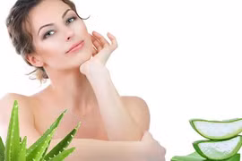 Tự làm mặt nạ nha đam giúp da mặt trắng mịn thần tốc