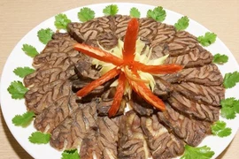 Trổ tài làm món bắp bò ngâm mắm ngon tuyệt ăn Tết
