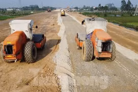 Cao tốc Thanh Hóa - Ninh Bình: Thông xe nhưng chưa thể đi lại