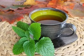 Các loại trà thanh nhiệt giúp giảm nóng trong mùa hè