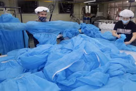 Điểm chung đáng ngờ của hai nhà thầu Thời trang Sắc Nắng và Trịnh Trường Giang