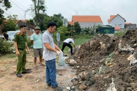 Hải Dương: Chôn lấp hơn 400 tấn chất thải, 3 đối tượng bị khởi tố