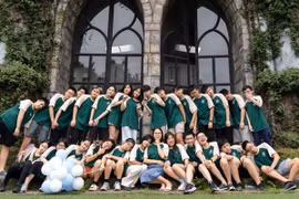 Lớp học 100% học sinh đỗ lớp 10 chuyên và song bằng ở Hà Nội