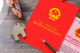 Bỏ tiền xây nhà, ngã ngửa vì chị gái mang sổ đỏ đi cầm