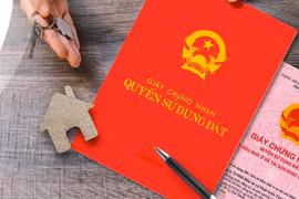 Bỏ tiền xây nhà, ngã ngửa vì chị gái mang sổ đỏ đi cầm