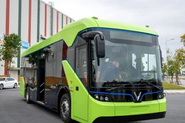 Đề xuất chính sách hỗ trợ, khuyến khích sử dụng xe buýt điện liên tỉnh