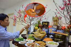 Chuyên gia lý giải việc không nên thắp hương liên tục mấy ngày Tết