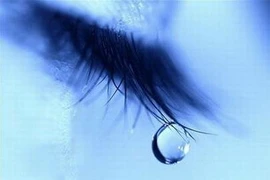 Vì sao người mới mất vẫn có thể khóc?