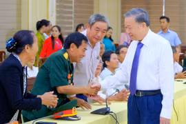 Hơn 506 tỷ tặng quà người có công dịp Tết Nguyên đán 2025