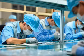 Kỳ vọng làn sóng đặt hàng tăng trở lại, doanh nghiệp “hồi sinh”