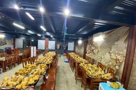 Sự thật “bữa tiệc cưới” 1200 đĩa thịt gà luộc ở Hải Dương?