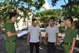 Vừa ra tù, 2 đối tượng rủ nhau mua ma túy về bán