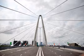 Khánh thành, đưa vào sử dụng cầu Thủ Thiêm 2, nối Quận 1 và TP Thủ Đức