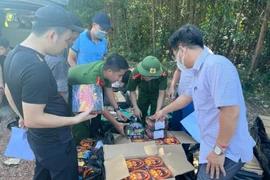 Quảng Bình: Bắt giữ ô tô chở 550 kg pháo hoa lậu