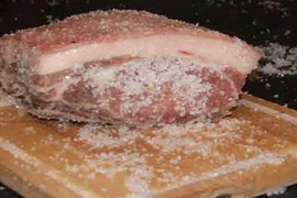 Không cần tủ lạnh vẫn bảo quản thịt tươi ngon, mùi vị đặc biệt 