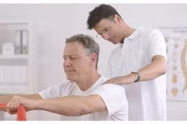 Những bệnh mãn tính dễ chuyển nặng hơn trong những kỳ nghỉ