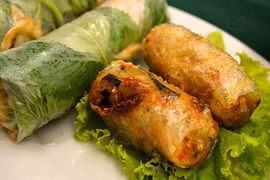 Top 10 món ăn Việt ngon hút hồn trên tạp chí Mỹ