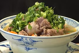 Canh chua ngon miệng dễ nấu cho mày râu trổ tài ngày 8/3