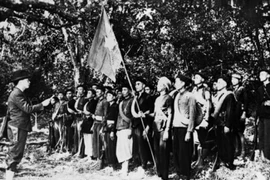 Trích đoạn phim tư liệu quý về Quân đội Nhân dân Việt Nam