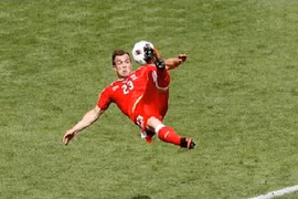 Top 100 bàn thắng đẹp nhất năm 2016